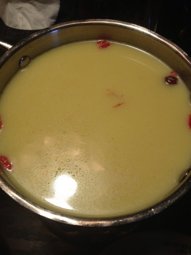 鸡汤锅底
