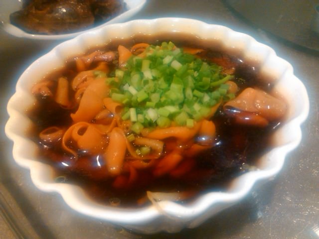 冒鸭肠