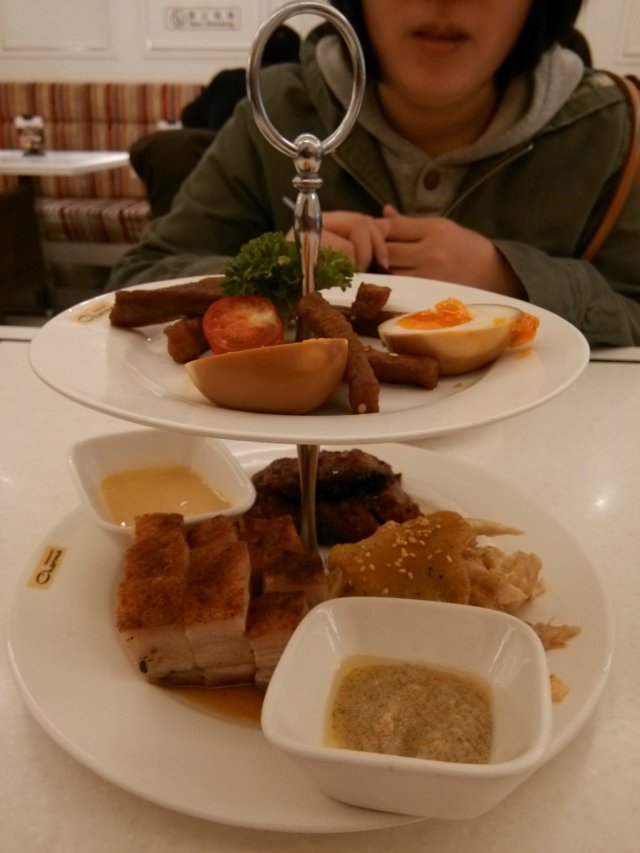 烧味拼盘