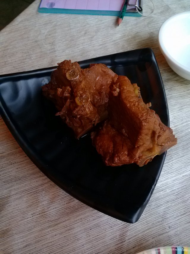 两块酱骨架