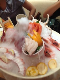 刺身拼盘