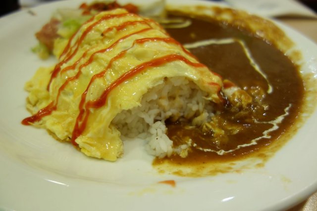 和风咖喱蛋包饭