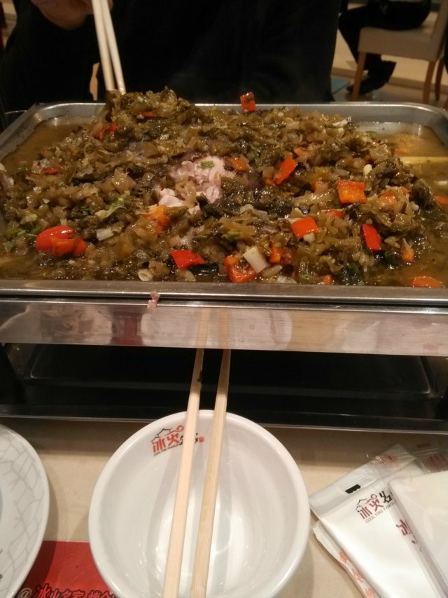 酸菜烤全鱼