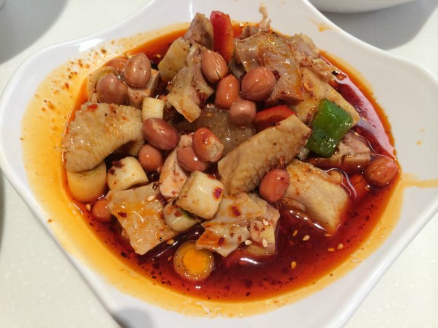 钵钵鸡