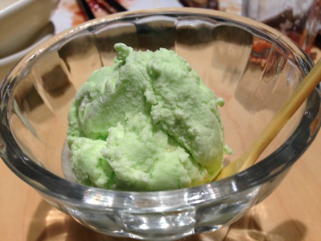 冰淇淋