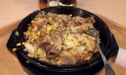 胡椒BBQ牛肉饭