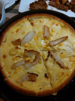 夏威夷碳烤鸡肉披萨