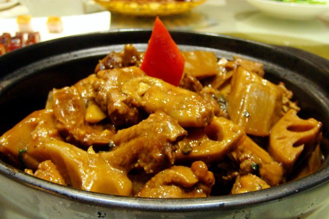 莲藕焖鸭