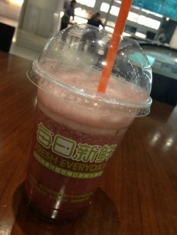 黑提雪梨汁