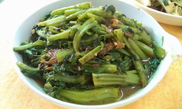 豆豉鲮鱼炒猪乸菜