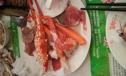 宝燕海鲜自助火锅