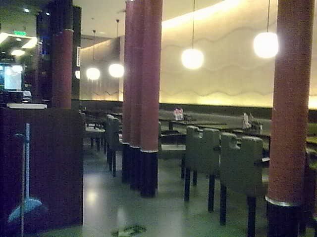 店内1