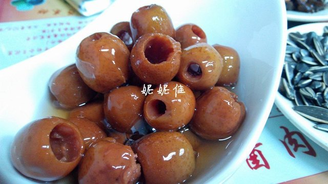 炒红果