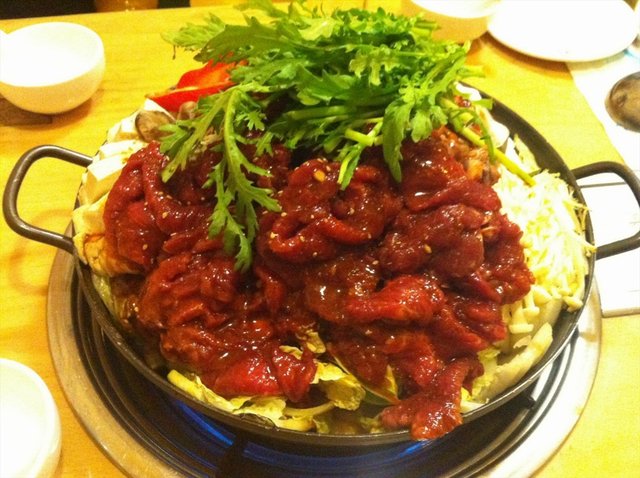 八爪鱼牛肉锅