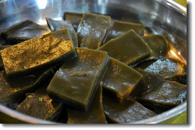 农家米浆糕，卖相一般，没下著；