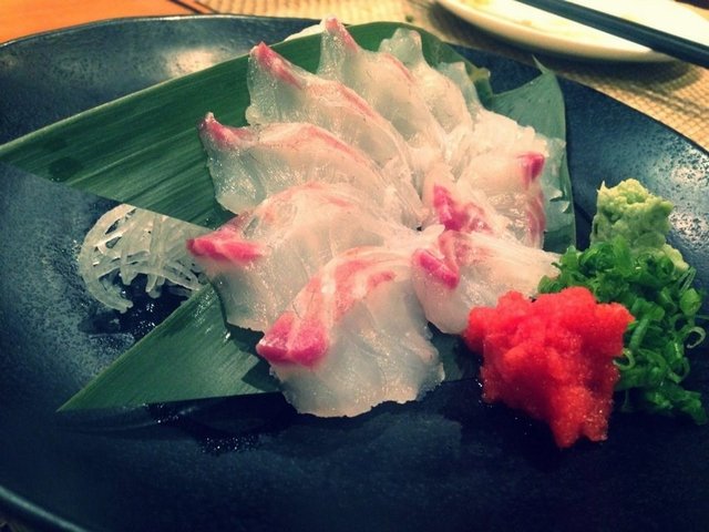 鲷鱼刺身