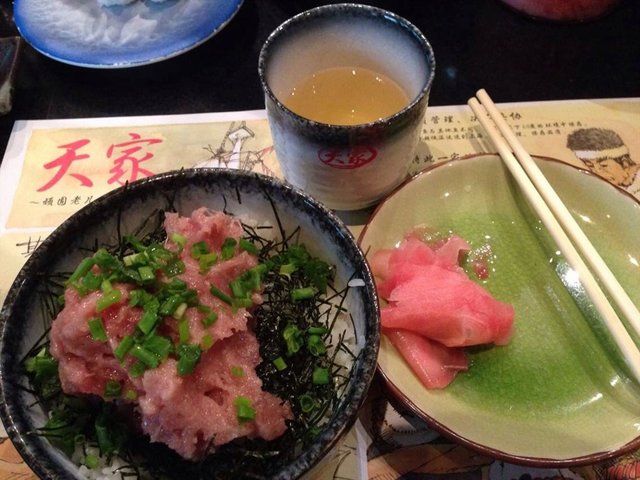 金枪鱼腹脂拌饭