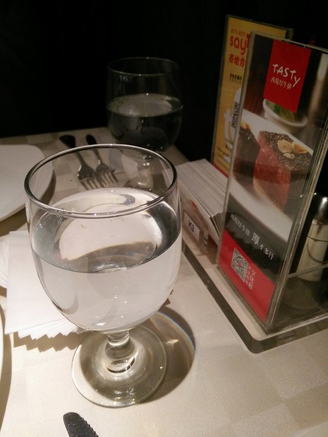 免费的白水