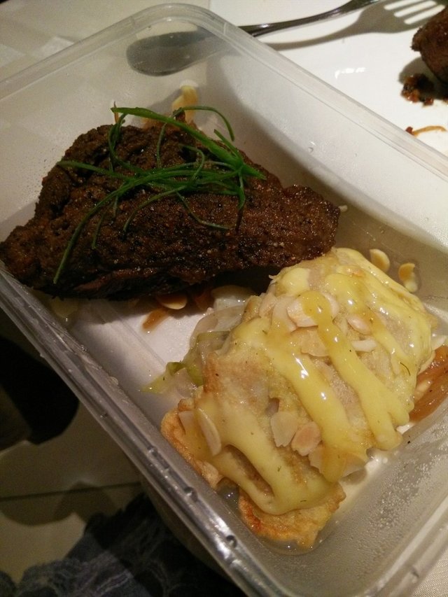 打包的海陆大餐