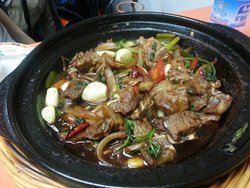牛仔骨煲