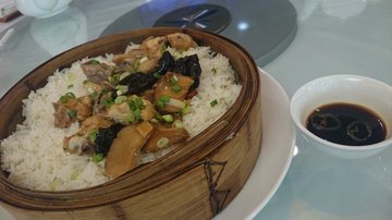 清遠雞蒸飯