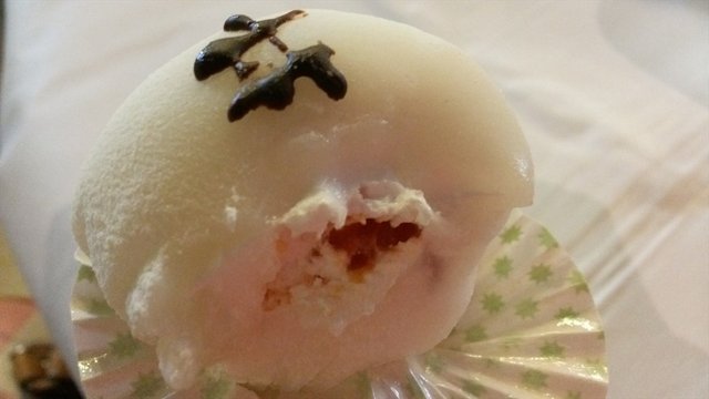 日是雪媚娘