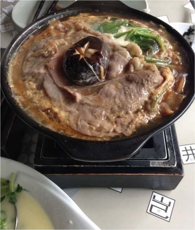 陶盘牛肉