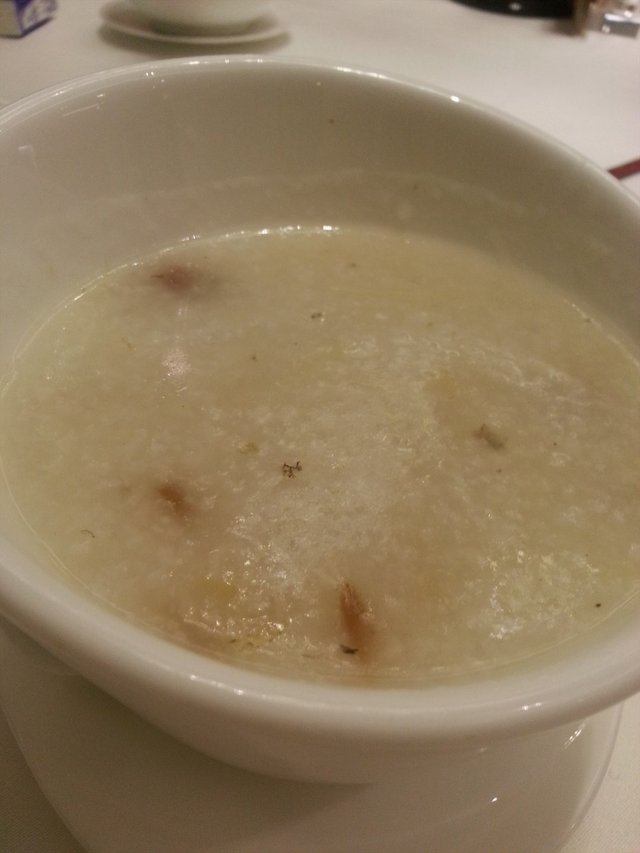 柴鱼花生粥