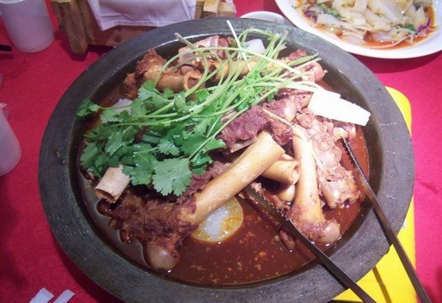 羊骨锅