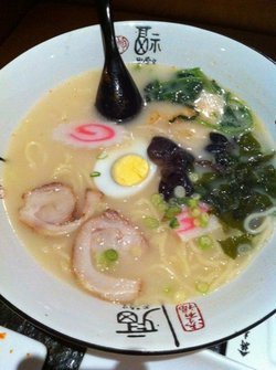 骨汤拉面