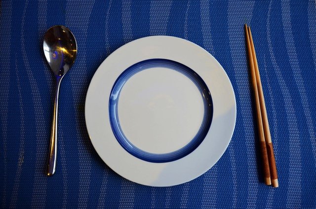 餐具