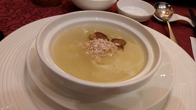 黑松露燕麦冬茸羹