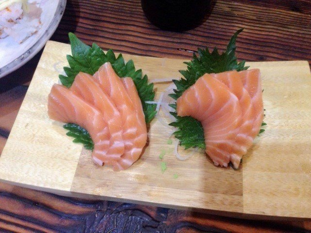 三文鱼刺身