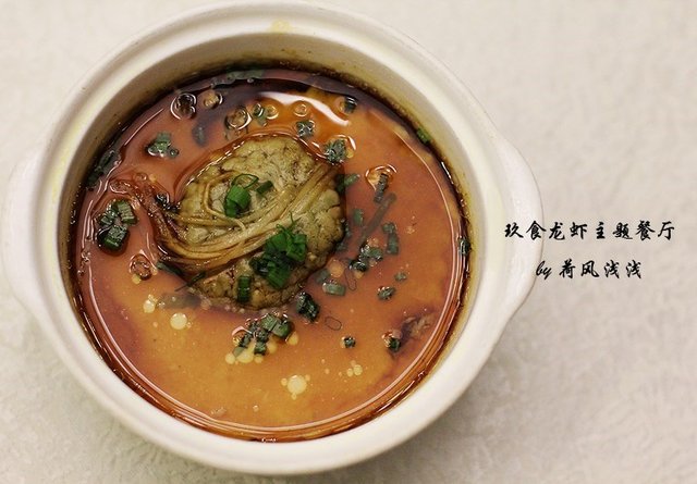 龙虾脑蒸蛋