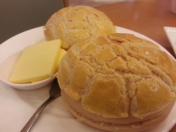 菠萝包