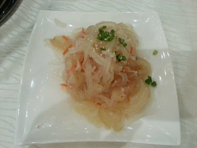 葱油海蜇皮