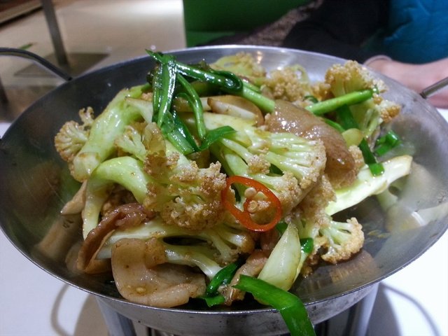 这道菜比较大众化了，基本是个饭店就有的，所以他家也没做得很出色，无功无过吧。