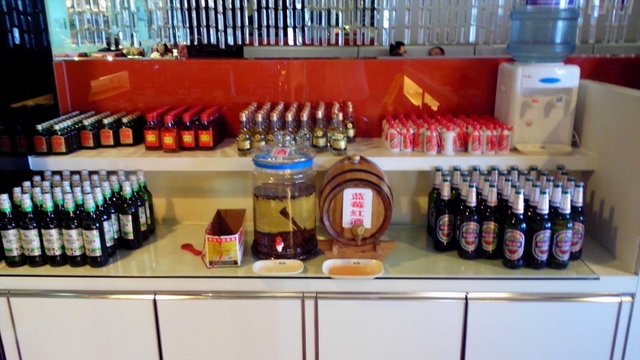 酒水区