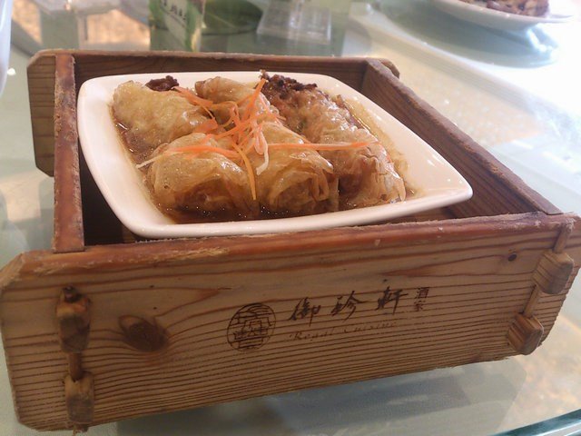 腐皮卷