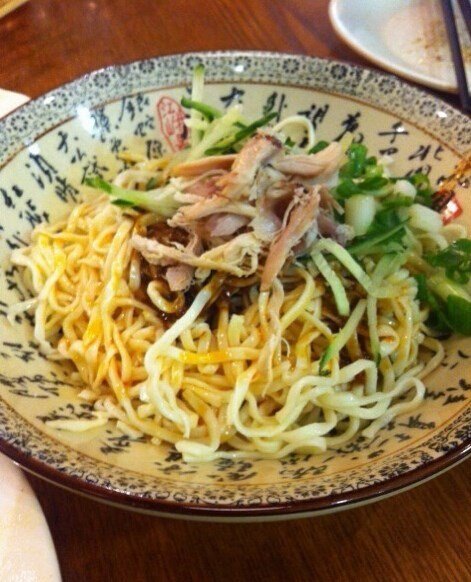 棒棒鸡丝凉面