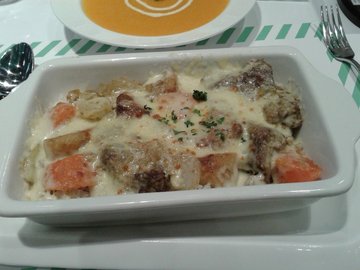 焗咖喱牛肉饭