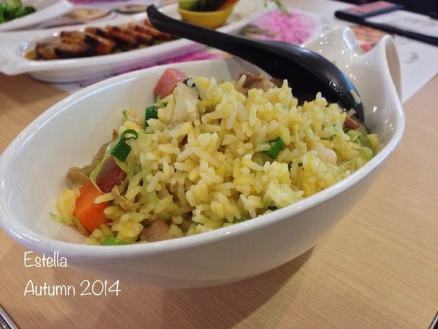 靓点招牌干炒饭