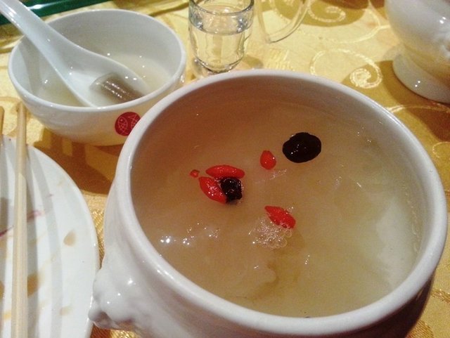 银耳羹