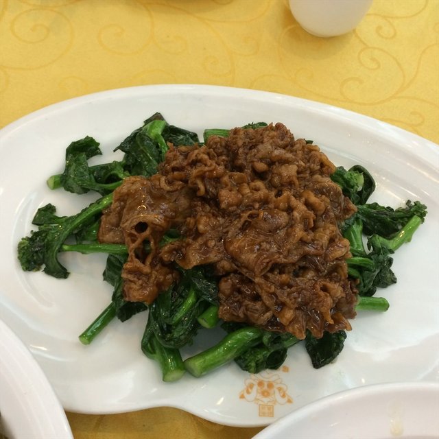肥牛炒芥兰