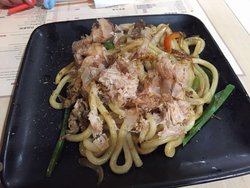 肥牛炒乌冬