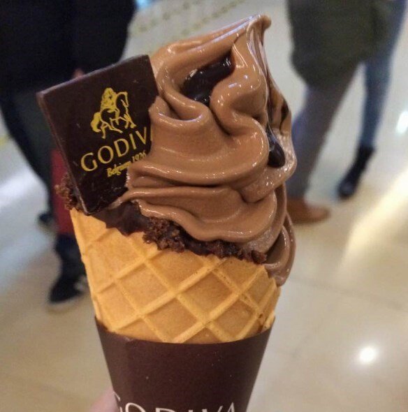软巧克力冰激凌