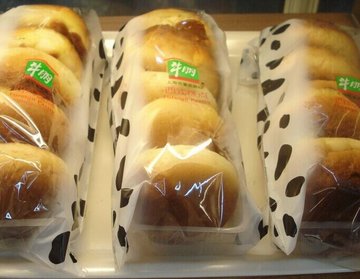 牛奶餐包