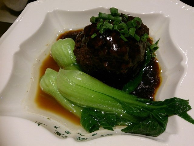 菜胆狮子头