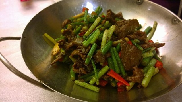 干锅黄牛肉