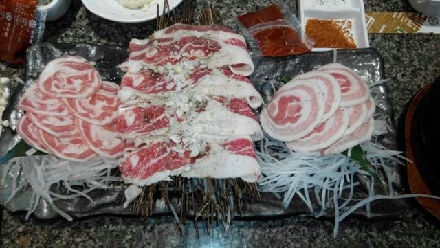 烤肉拼盘